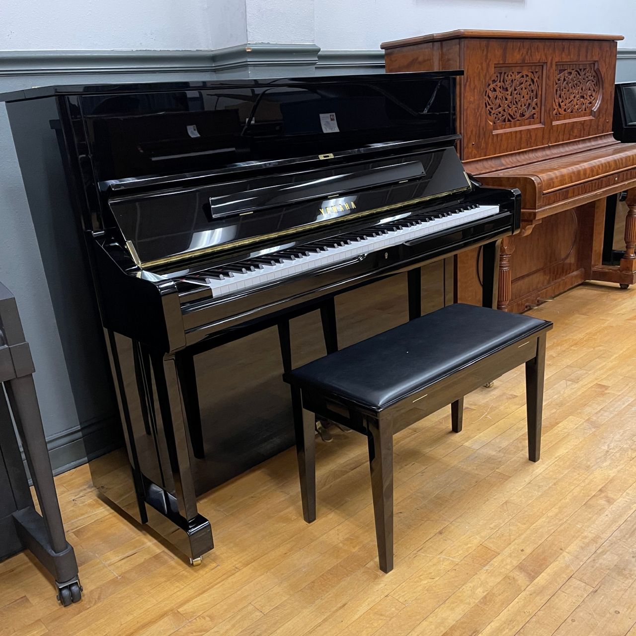 Yamaha Professional Upright U-1 6588760