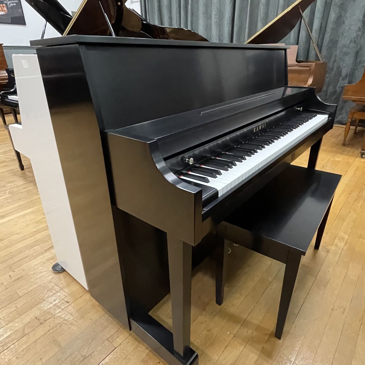 Kawai Studio 506N F205097 Only One Year Old